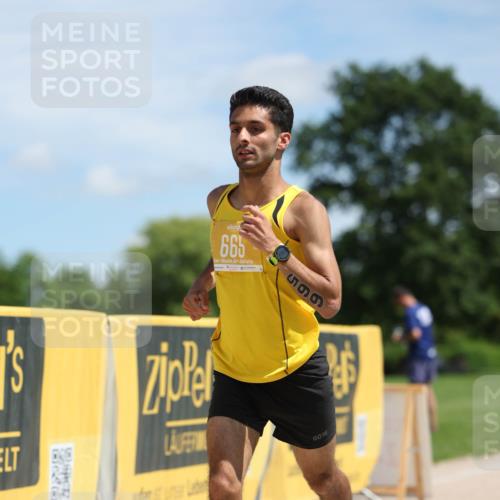 21.06.2026 - Viking Triathlon Michael Strokosch http://msf.ph/oto/9831834 21.06.2026 12:47:23 Laufen 665 meine-sportfotos.de