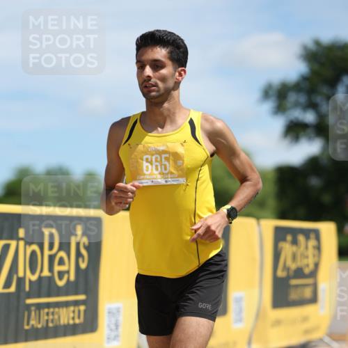21.06.2026 - Viking Triathlon Michael Strokosch http://msf.ph/oto/9831835 21.06.2026 12:47:23 Laufen 665 meine-sportfotos.de