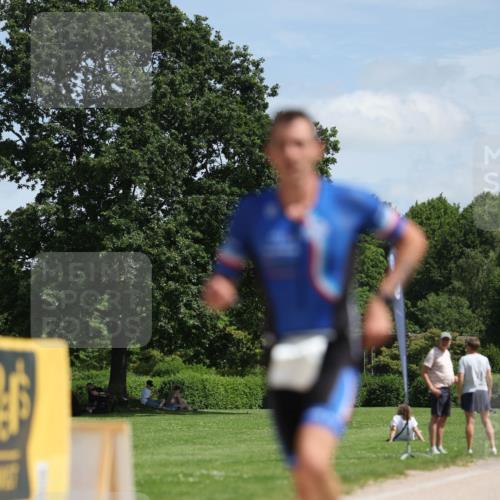 21.06.2026 - Viking Triathlon Michael Strokosch http://msf.ph/oto/9831859 21.06.2026 12:48:35 Laufen 410 meine-sportfotos.de