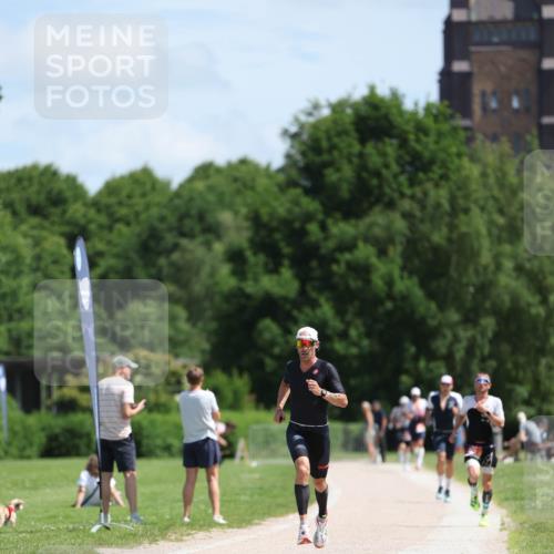 21.06.2026 - Viking Triathlon Michael Strokosch http://msf.ph/oto/9831878 21.06.2026 12:50:01 Laufen 180, 359 meine-sportfotos.de