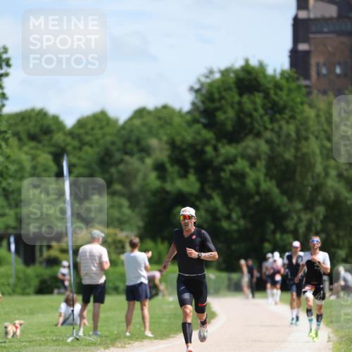 21.06.2026 - Viking Triathlon Michael Strokosch http://msf.ph/oto/9831880 21.06.2026 12:50:02 Laufen 180, 359 meine-sportfotos.de