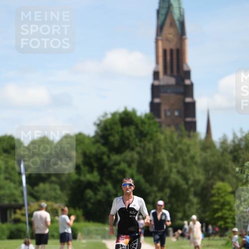 21.06.2026 - Viking Triathlon Michael Strokosch http://msf.ph/oto/9831891 21.06.2026 12:50:07 Laufen 180, 359 meine-sportfotos.de