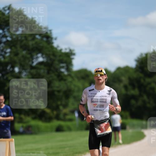 21.06.2026 - Viking Triathlon Michael Strokosch http://msf.ph/oto/9831955 21.06.2026 12:51:13 Laufen 9 meine-sportfotos.de