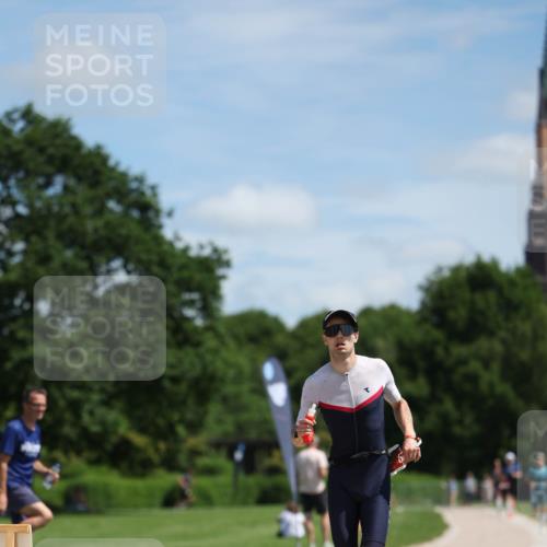 21.06.2026 - Viking Triathlon Michael Strokosch http://msf.ph/oto/9831984 21.06.2026 12:52:21 Laufen 579 meine-sportfotos.de