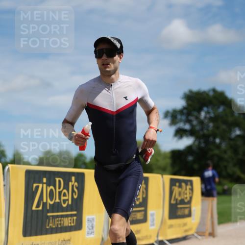 21.06.2026 - Viking Triathlon Michael Strokosch http://msf.ph/oto/9831994 21.06.2026 12:52:23 Laufen 579 meine-sportfotos.de