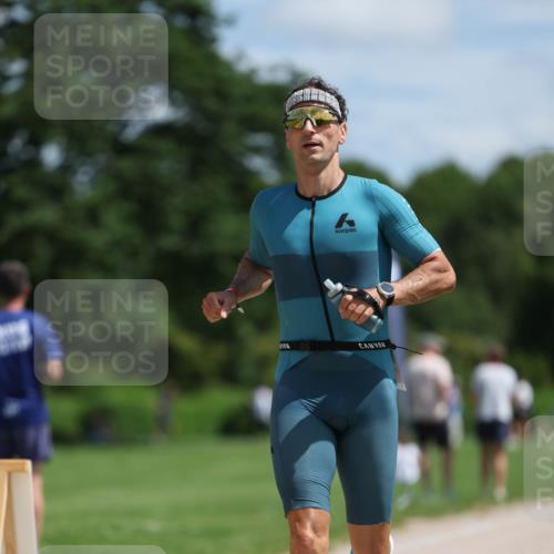 21.06.2026 - Viking Triathlon Michael Strokosch http://msf.ph/oto/9832008 21.06.2026 12:52:36 Laufen 27, 265, 447 meine-sportfotos.de