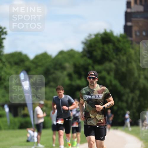 21.06.2026 - Viking Triathlon Michael Strokosch http://msf.ph/oto/9832028 21.06.2026 12:52:45 Laufen 27, 109, 265, 392, 627 meine-sportfotos.de