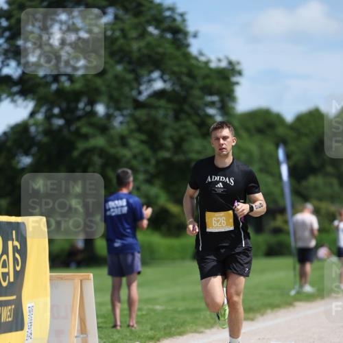 21.06.2026 - Viking Triathlon Michael Strokosch http://msf.ph/oto/9832093 21.06.2026 12:54:10 Laufen 360, 432, 626 meine-sportfotos.de