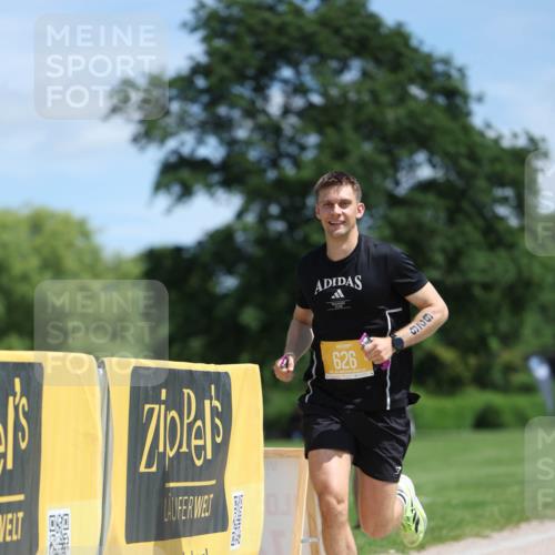 21.06.2026 - Viking Triathlon Michael Strokosch http://msf.ph/oto/9832096 21.06.2026 12:54:11 Laufen 360, 432, 626 meine-sportfotos.de