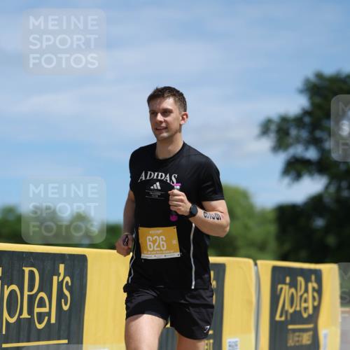 21.06.2026 - Viking Triathlon Michael Strokosch http://msf.ph/oto/9832101 21.06.2026 12:54:13 Laufen 360, 432, 626 meine-sportfotos.de