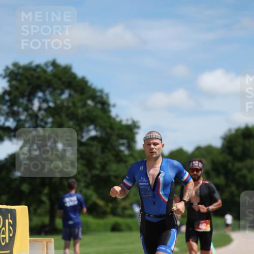 21.06.2026 - Viking Triathlon Michael Strokosch http://msf.ph/oto/9832102 21.06.2026 12:54:14 Laufen 360, 432, 626 meine-sportfotos.de