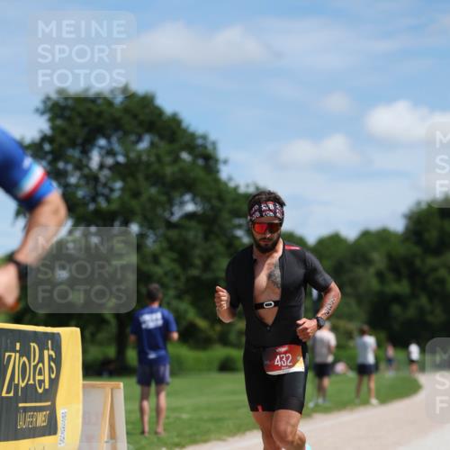 21.06.2026 - Viking Triathlon Michael Strokosch http://msf.ph/oto/9832107 21.06.2026 12:54:15 Laufen 360, 432, 626 meine-sportfotos.de