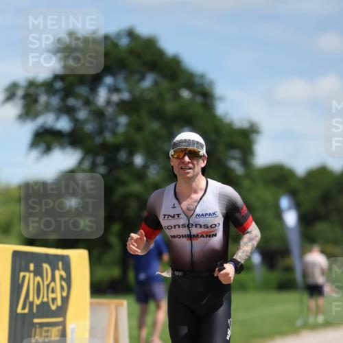 21.06.2026 - Viking Triathlon Michael Strokosch http://msf.ph/oto/9832132 21.06.2026 12:54:29 Laufen 1, 667 meine-sportfotos.de