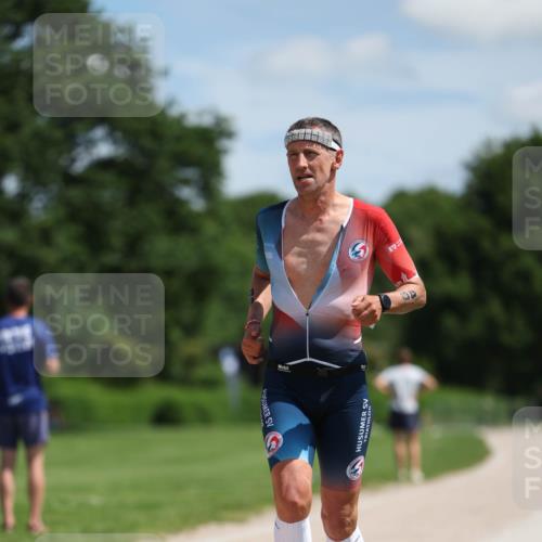 21.06.2026 - Viking Triathlon Michael Strokosch http://msf.ph/oto/9832146 21.06.2026 12:54:44 Laufen 49 meine-sportfotos.de