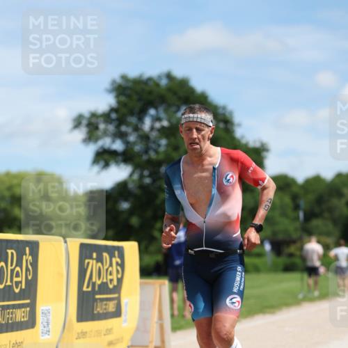 21.06.2026 - Viking Triathlon Michael Strokosch http://msf.ph/oto/9832149 21.06.2026 12:54:45 Laufen 49 meine-sportfotos.de