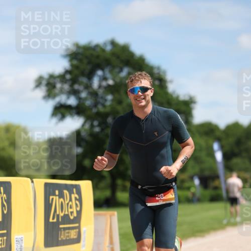 21.06.2026 - Viking Triathlon Michael Strokosch http://msf.ph/oto/9832168 21.06.2026 12:55:11 Laufen 28 meine-sportfotos.de