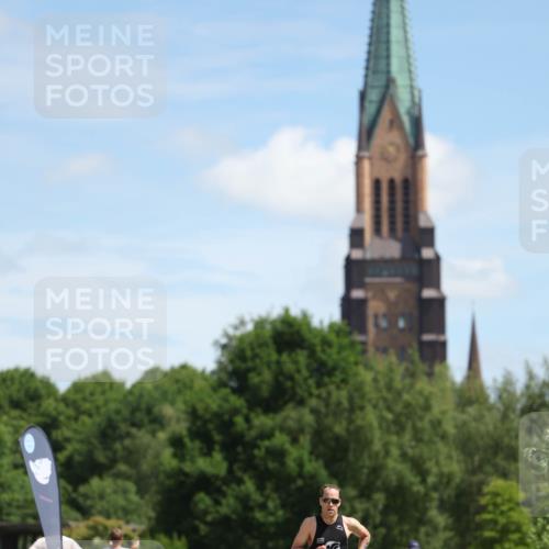 21.06.2026 - Viking Triathlon Michael Strokosch http://msf.ph/oto/9832227 21.06.2026 12:56:39 Laufen 487 meine-sportfotos.de