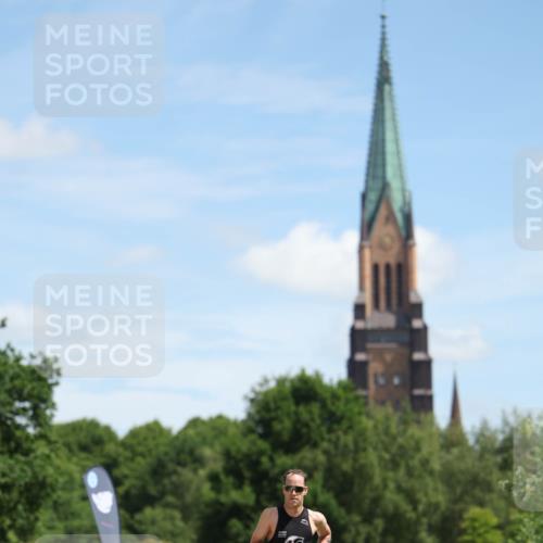 21.06.2026 - Viking Triathlon Michael Strokosch http://msf.ph/oto/9832231 21.06.2026 12:56:41 Laufen 487 meine-sportfotos.de