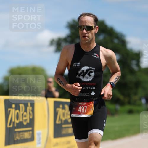 21.06.2026 - Viking Triathlon Michael Strokosch http://msf.ph/oto/9832243 21.06.2026 12:56:45 Laufen 487 meine-sportfotos.de