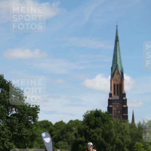 21.06.2026 - Viking Triathlon Michael Strokosch http://msf.ph/oto/9832246 21.06.2026 12:56:55 Laufen 637 meine-sportfotos.de