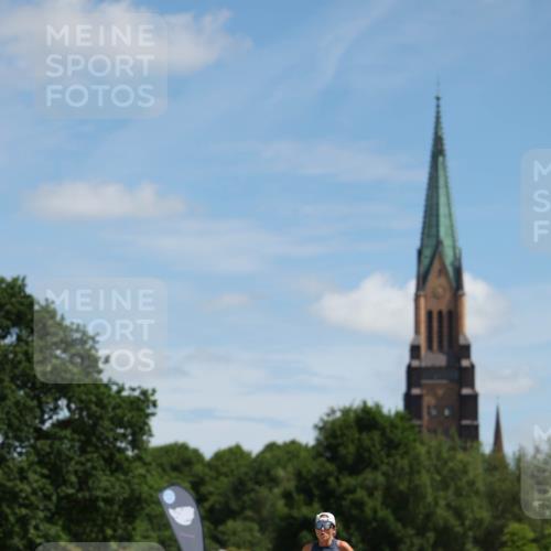 21.06.2026 - Viking Triathlon Michael Strokosch http://msf.ph/oto/9832248 21.06.2026 12:56:55 Laufen 637 meine-sportfotos.de