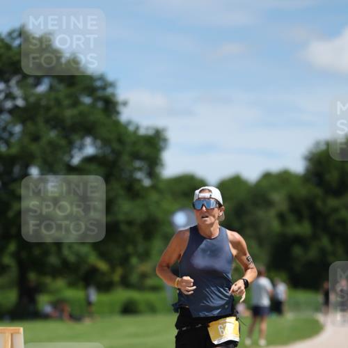 21.06.2026 - Viking Triathlon Michael Strokosch http://msf.ph/oto/9832254 21.06.2026 12:56:58 Laufen 637 meine-sportfotos.de
