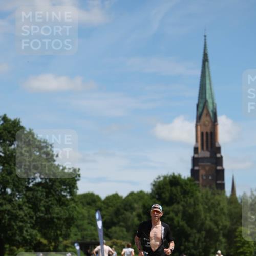 21.06.2026 - Viking Triathlon Michael Strokosch http://msf.ph/oto/9832266 21.06.2026 12:57:09 Laufen 131 meine-sportfotos.de