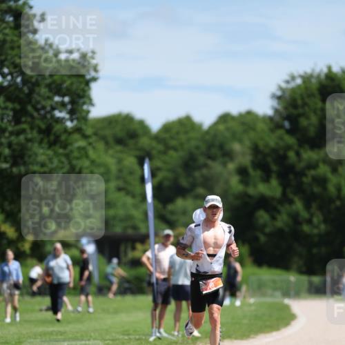 21.06.2026 - Viking Triathlon Michael Strokosch http://msf.ph/oto/9832280 21.06.2026 12:57:30 Laufen 19 meine-sportfotos.de