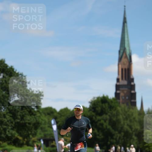 21.06.2026 - Viking Triathlon Michael Strokosch http://msf.ph/oto/9832314 21.06.2026 12:59:08 Laufen 221 meine-sportfotos.de