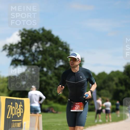 21.06.2026 - Viking Triathlon Michael Strokosch http://msf.ph/oto/9832320 21.06.2026 12:59:09 Laufen 221 meine-sportfotos.de