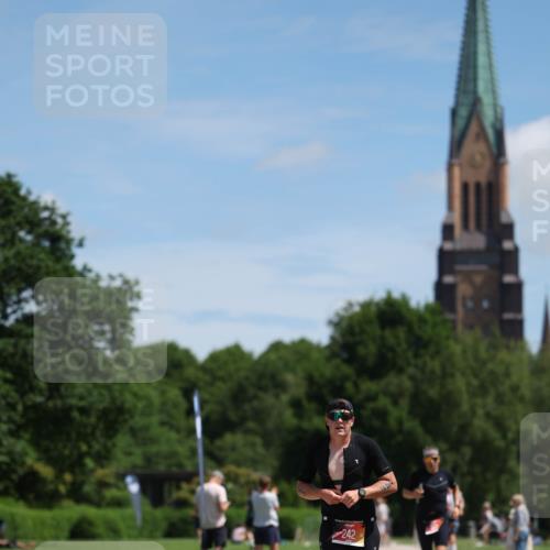 21.06.2026 - Viking Triathlon Michael Strokosch http://msf.ph/oto/9832330 21.06.2026 12:59:45 Laufen 242, 551 meine-sportfotos.de