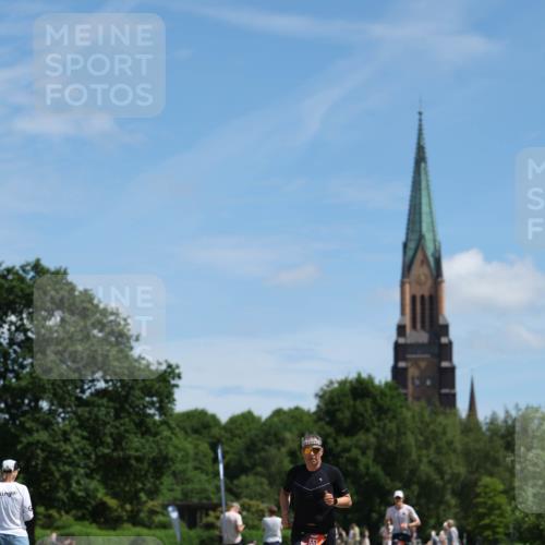 21.06.2026 - Viking Triathlon Michael Strokosch http://msf.ph/oto/9832343 21.06.2026 12:59:50 Laufen 242, 342, 551 meine-sportfotos.de