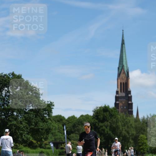 21.06.2026 - Viking Triathlon Michael Strokosch http://msf.ph/oto/9832344 21.06.2026 12:59:50 Laufen 242, 342, 551 meine-sportfotos.de