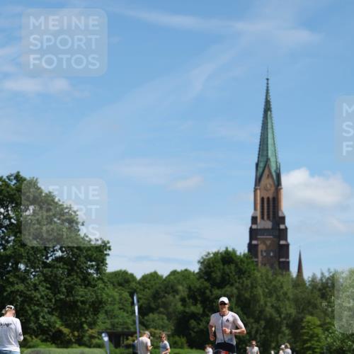 21.06.2026 - Viking Triathlon Michael Strokosch http://msf.ph/oto/9832353 21.06.2026 12:59:53 Laufen 342, 551 meine-sportfotos.de