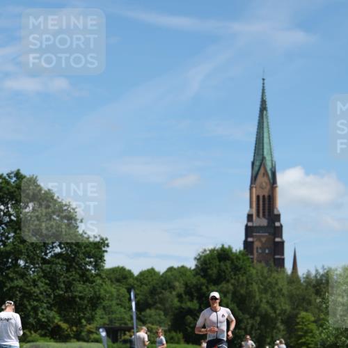 21.06.2026 - Viking Triathlon Michael Strokosch http://msf.ph/oto/9832354 21.06.2026 12:59:54 Laufen 342, 551 meine-sportfotos.de