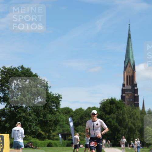 21.06.2026 - Viking Triathlon Michael Strokosch http://msf.ph/oto/9832358 21.06.2026 12:59:55 Laufen 342, 551 meine-sportfotos.de