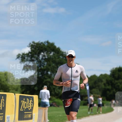 21.06.2026 - Viking Triathlon Michael Strokosch http://msf.ph/oto/9832364 21.06.2026 12:59:57 Laufen 342 meine-sportfotos.de