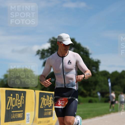 21.06.2026 - Viking Triathlon Michael Strokosch http://msf.ph/oto/9832366 21.06.2026 12:59:57 Laufen 342 meine-sportfotos.de