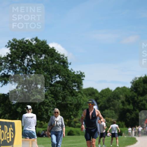 21.06.2026 - Viking Triathlon Michael Strokosch http://msf.ph/oto/9832384 21.06.2026 13:00:28 Laufen 47, 506 meine-sportfotos.de
