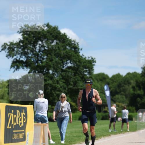 21.06.2026 - Viking Triathlon Michael Strokosch http://msf.ph/oto/9832387 21.06.2026 13:00:29 Laufen 47, 506 meine-sportfotos.de