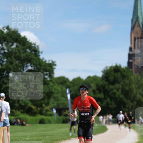 21.06.2026 - Viking Triathlon Michael Strokosch http://msf.ph/oto/9832394 21.06.2026 13:00:32 Laufen 47, 506 meine-sportfotos.de