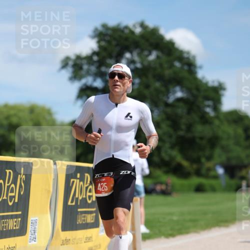 21.06.2026 - Viking Triathlon Michael Strokosch http://msf.ph/oto/9832410 21.06.2026 13:00:45 Laufen 425, 604 meine-sportfotos.de