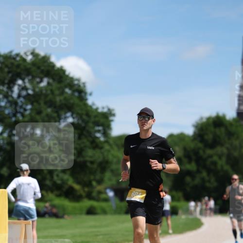 21.06.2026 - Viking Triathlon Michael Strokosch http://msf.ph/oto/9832415 21.06.2026 13:00:47 Laufen 425, 430, 604 meine-sportfotos.de