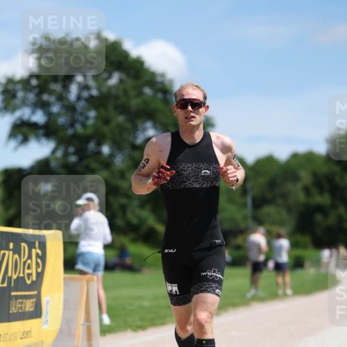 21.06.2026 - Viking Triathlon Michael Strokosch http://msf.ph/oto/9832429 21.06.2026 13:00:54 Laufen 278, 430 meine-sportfotos.de
