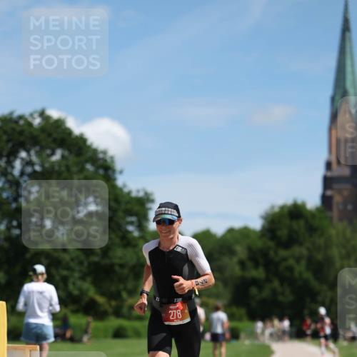 21.06.2026 - Viking Triathlon Michael Strokosch http://msf.ph/oto/9832437 21.06.2026 13:01:01 Laufen 278 meine-sportfotos.de
