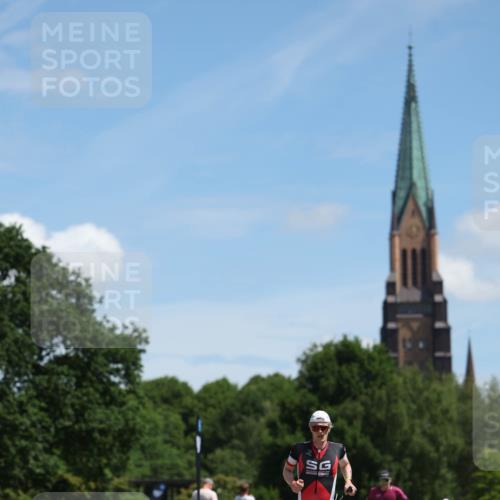 21.06.2026 - Viking Triathlon Michael Strokosch http://msf.ph/oto/9832444 21.06.2026 13:01:12 Laufen 328, 568 meine-sportfotos.de