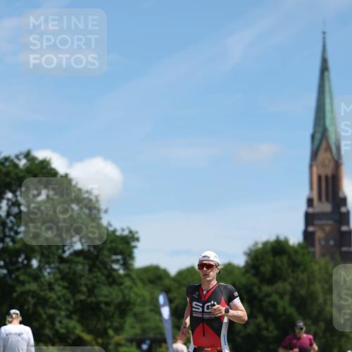 21.06.2026 - Viking Triathlon Michael Strokosch http://msf.ph/oto/9832447 21.06.2026 13:01:13 Laufen 328, 568 meine-sportfotos.de