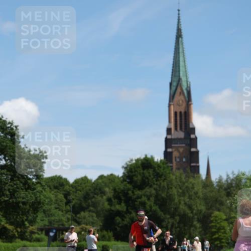 21.06.2026 - Viking Triathlon Michael Strokosch http://msf.ph/oto/9832467 21.06.2026 13:01:22 Laufen 200, 328, 537 meine-sportfotos.de