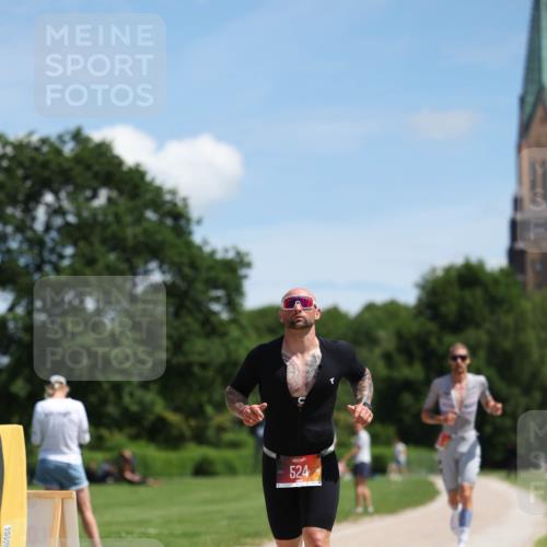 21.06.2026 - Viking Triathlon Michael Strokosch http://msf.ph/oto/9832484 21.06.2026 13:01:32 Laufen 21, 524 meine-sportfotos.de