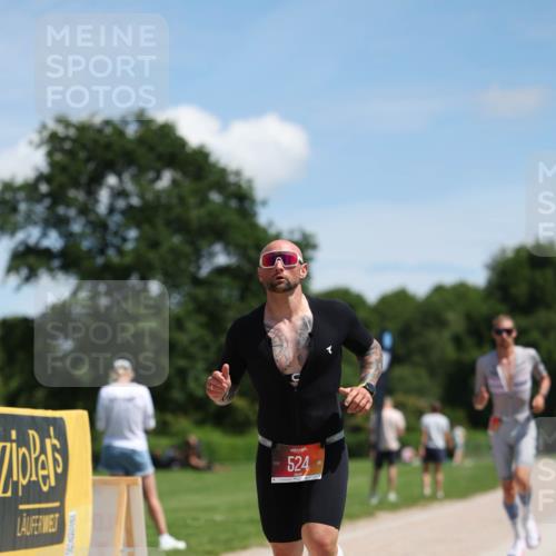 21.06.2026 - Viking Triathlon Michael Strokosch http://msf.ph/oto/9832486 21.06.2026 13:01:33 Laufen 21, 524 meine-sportfotos.de